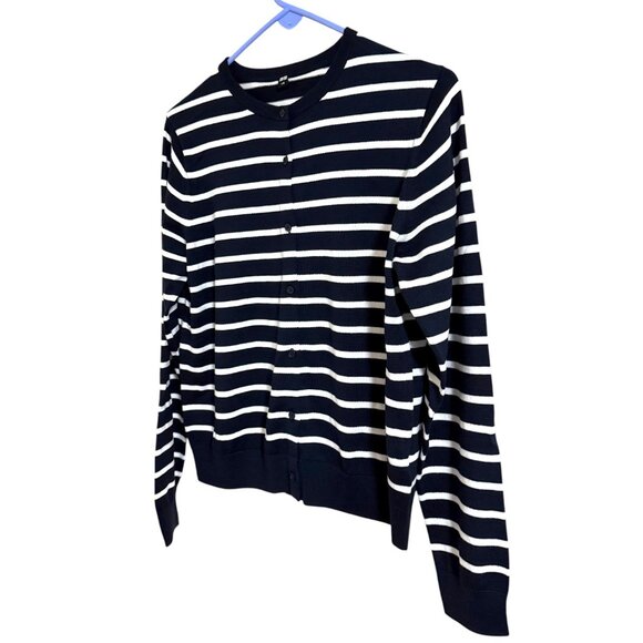 NWOT Uniqlo UV Protection Cardigan | Striped - Picture 4 of 7